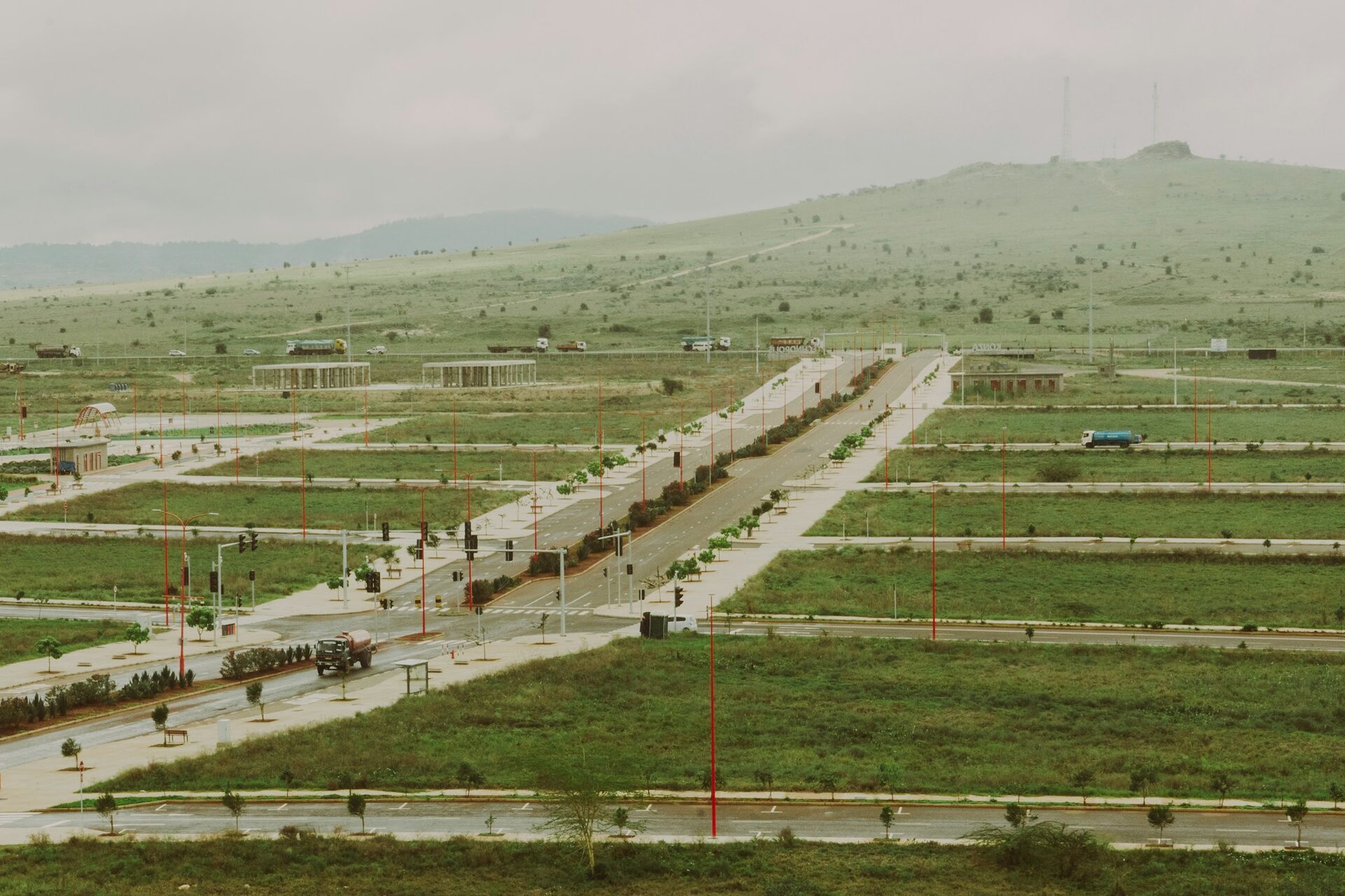 Genuine land plots with road infrastructure